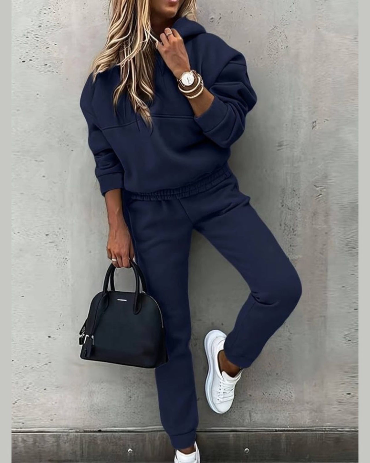 Cut Women Set And hoodies
