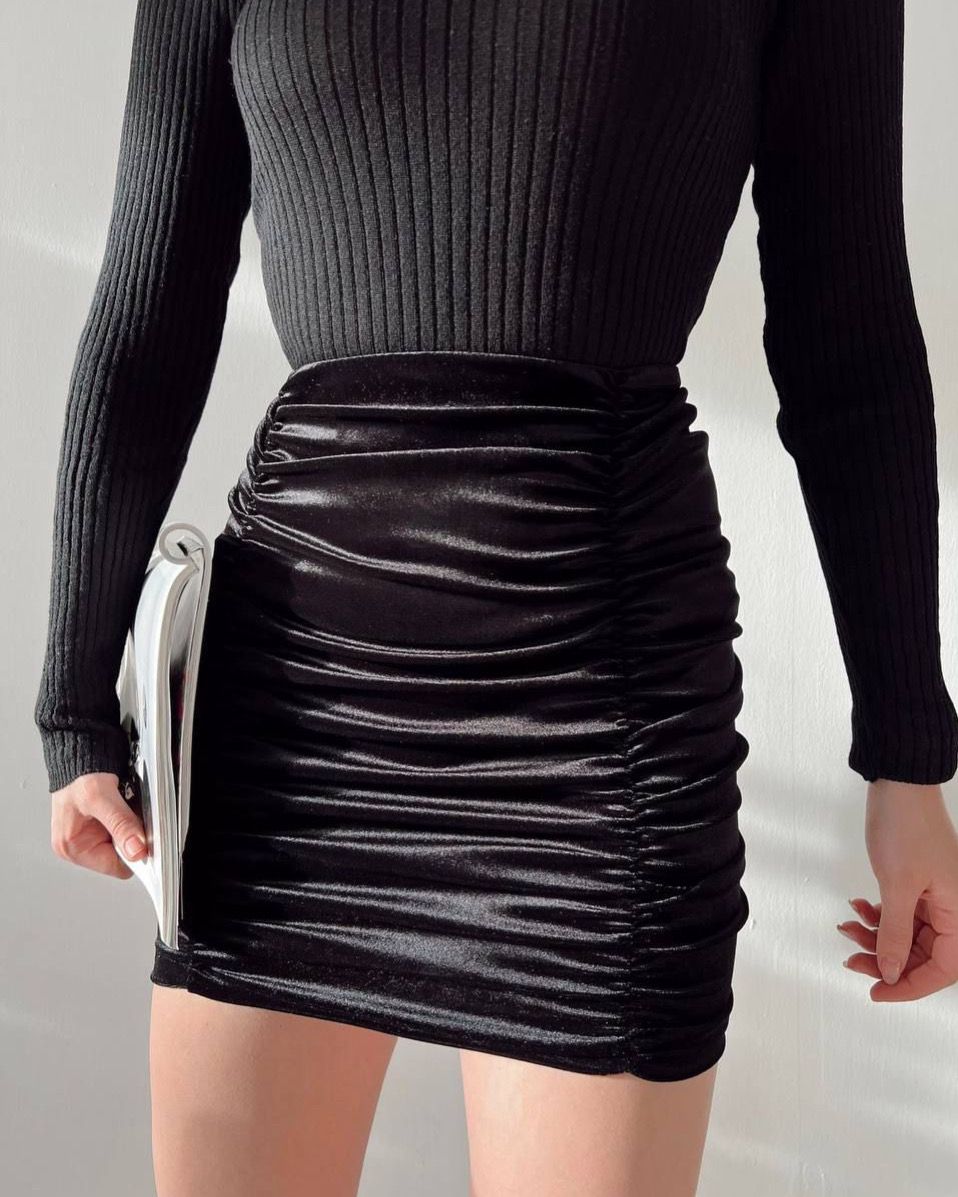 Velvet Short Skirt