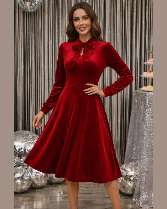 Velvet Wide Dress With A Tie