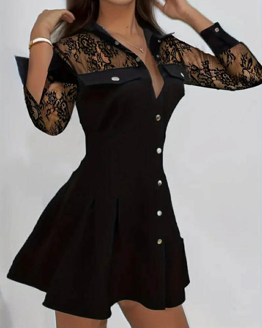 Short Dress With Buttons And Laces