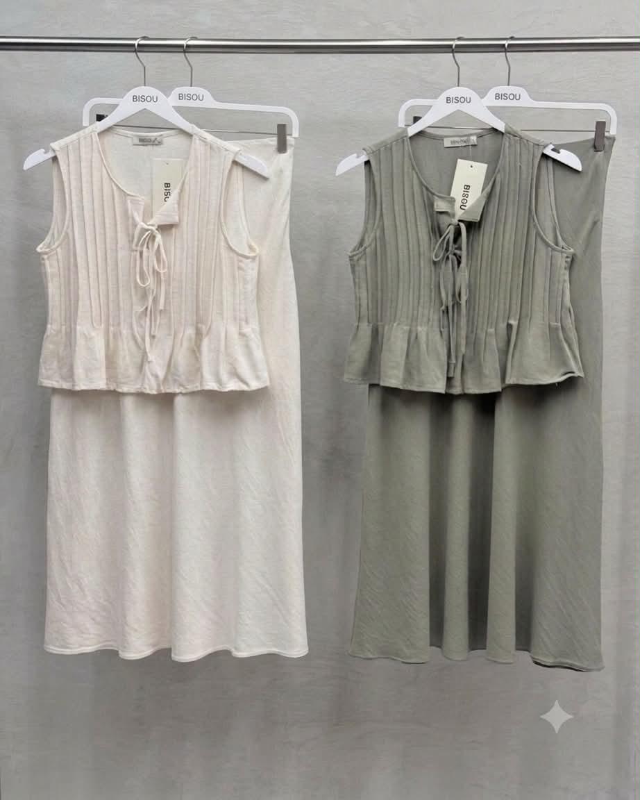 Cut Skirted Set With Tie