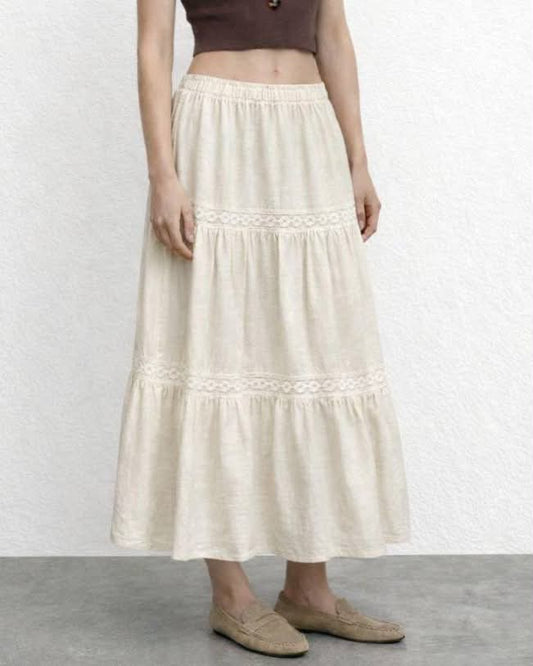 Long Wide Skirt With Laces