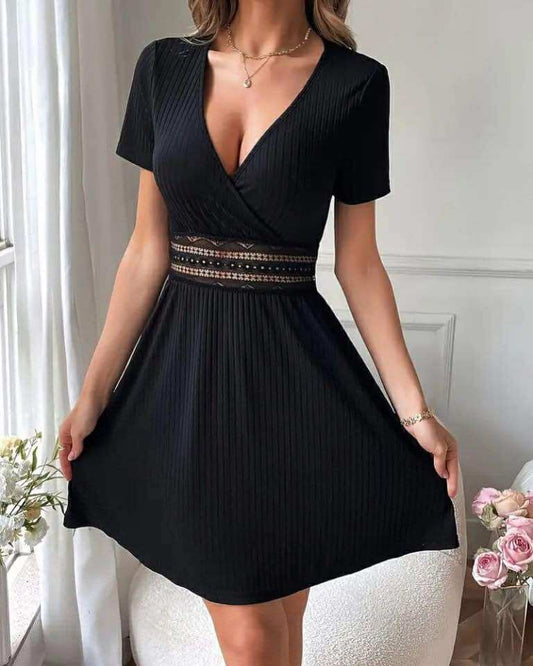 Short Sleeve Wide Short Dress With Laces