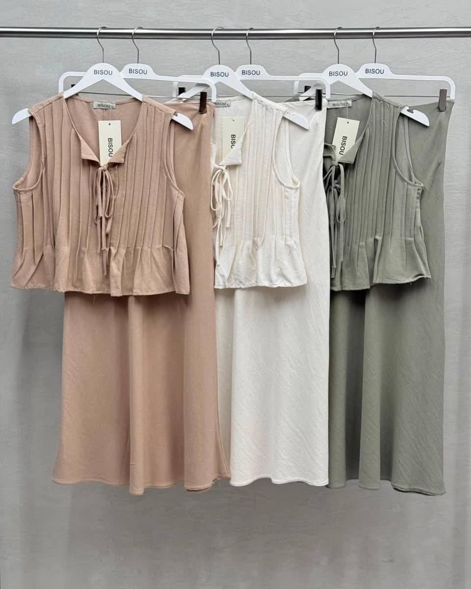 Cut Skirted Set With Tie