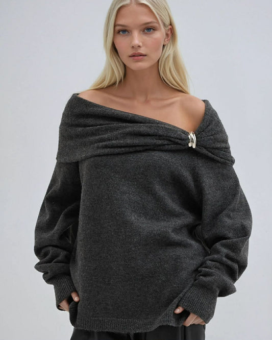 Wide Of Shoulder Wool Blouse With Silver Buckle