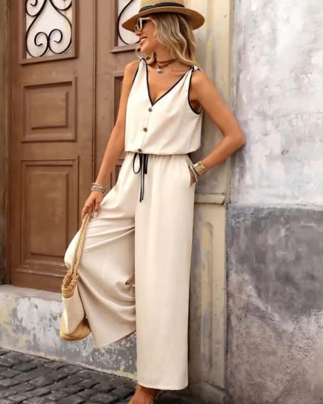 Cut V-Neck Two Colors Overall