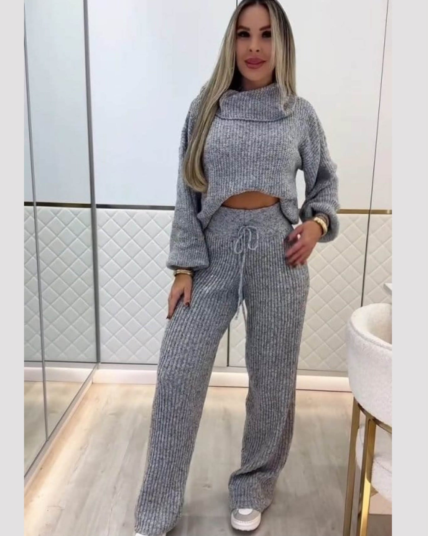 Wool One Color Turtle Neck Set