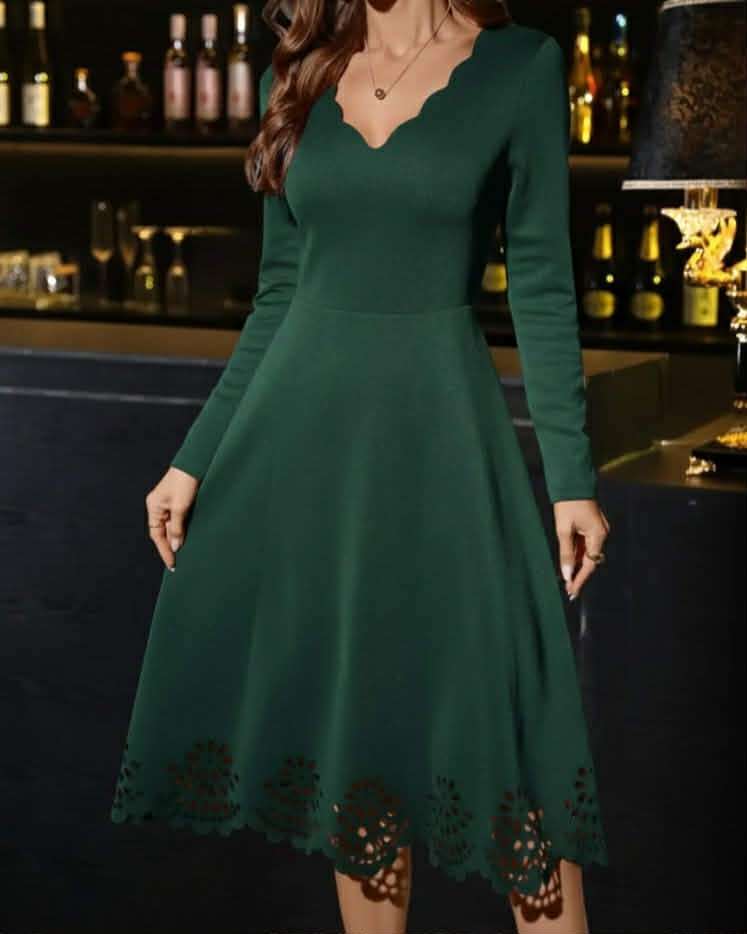 Elegant And Stylish Long Wide Dress