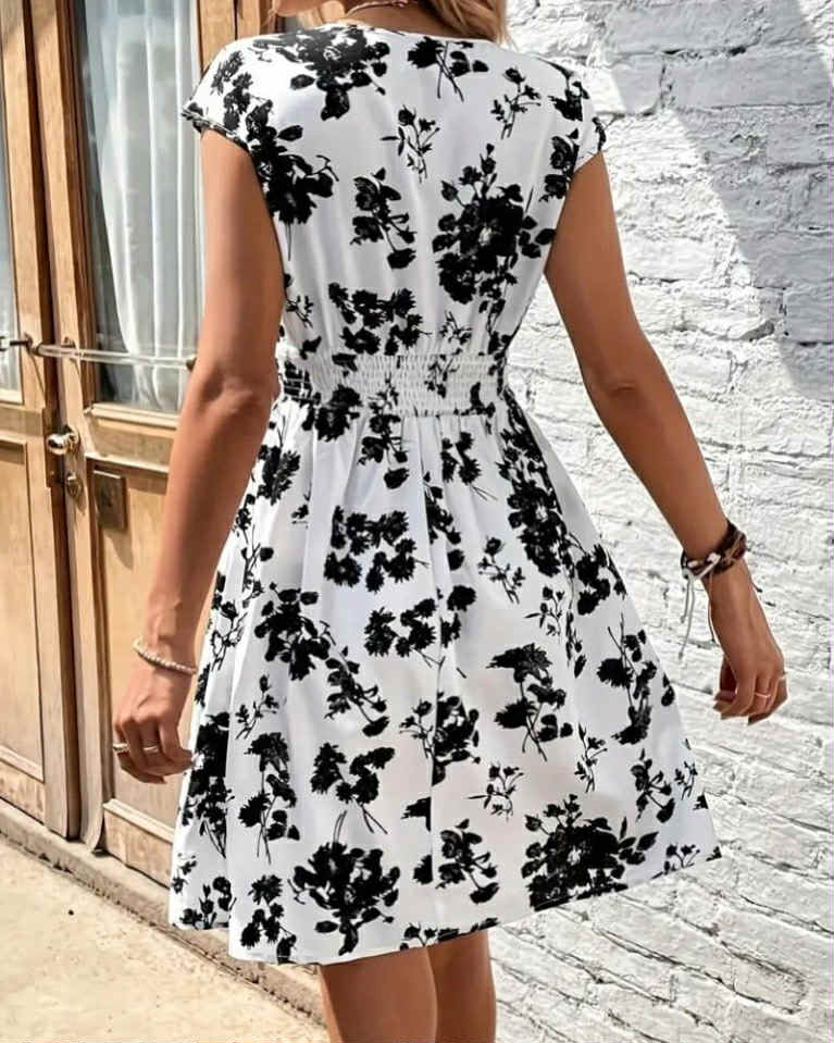 V-Neck Floral Wide And Short Dress