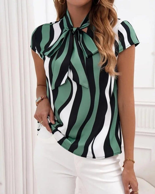 Short Sleeve Stripped Top With A Tie