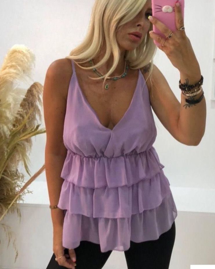 Shiffon Top With Ruffles