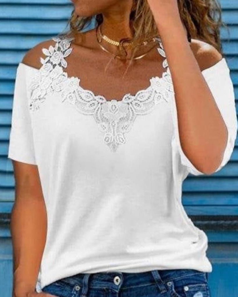 Short Sleeve Top With Laces