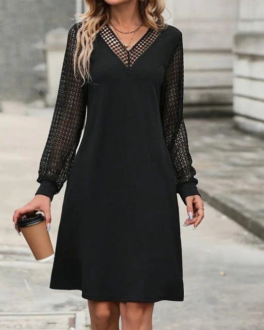 V-Neck Wide Dress With Laces