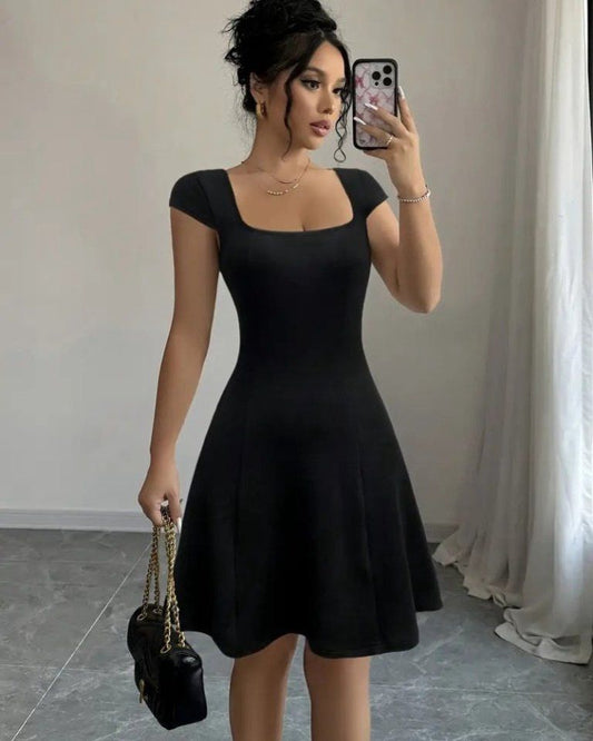 Elegant Wide Short Dress