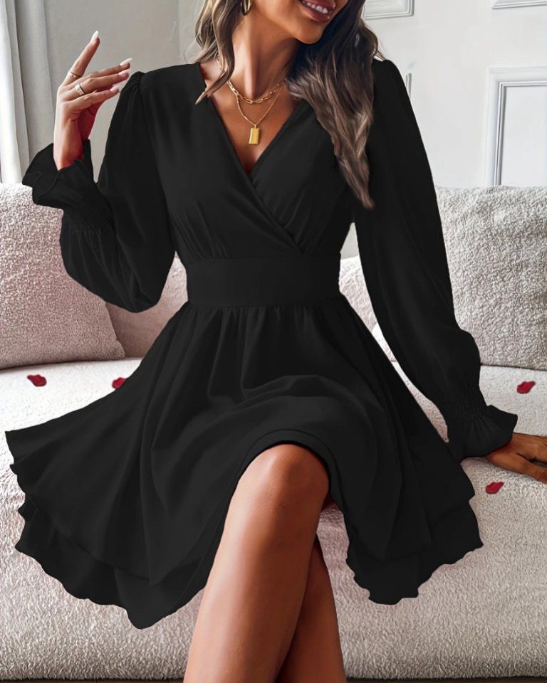 Wide V-Neck Short Long Sleeve Dress