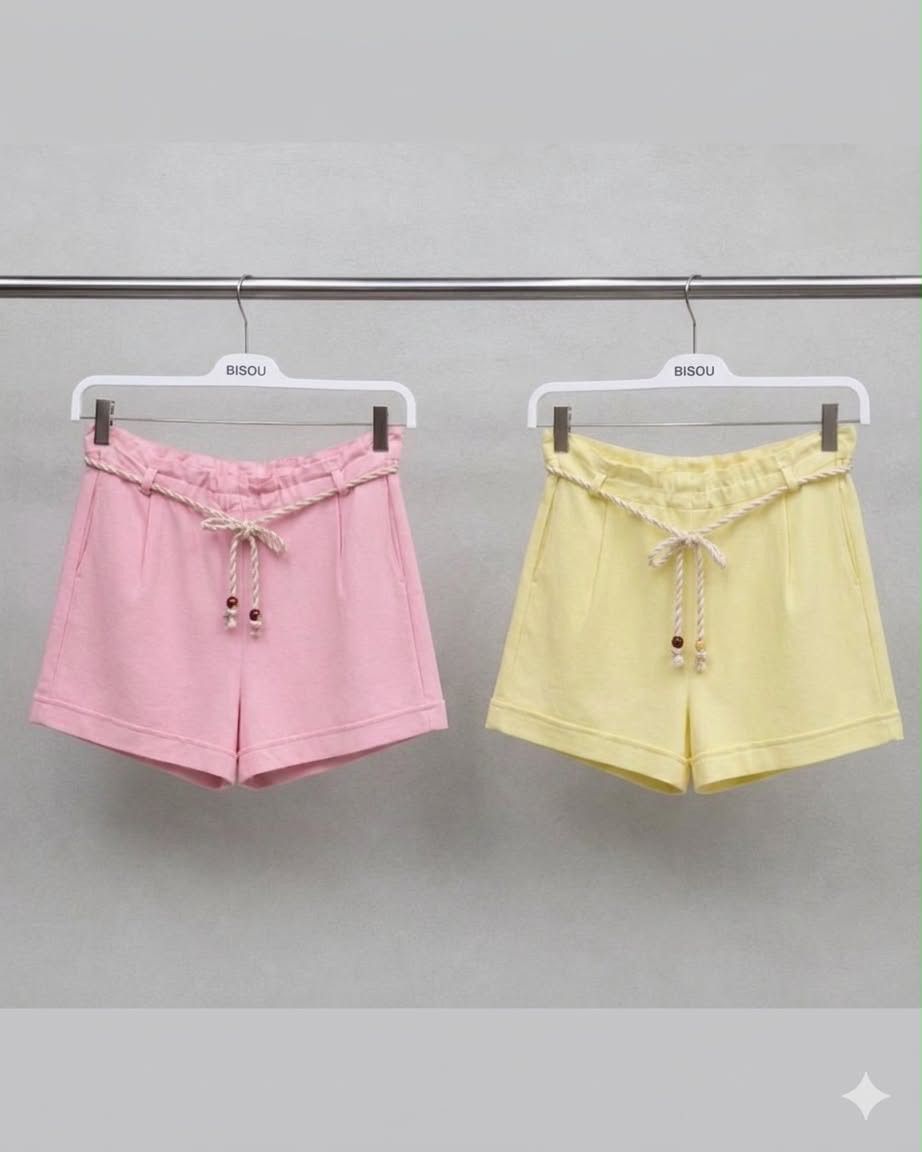Casual Short With Belt